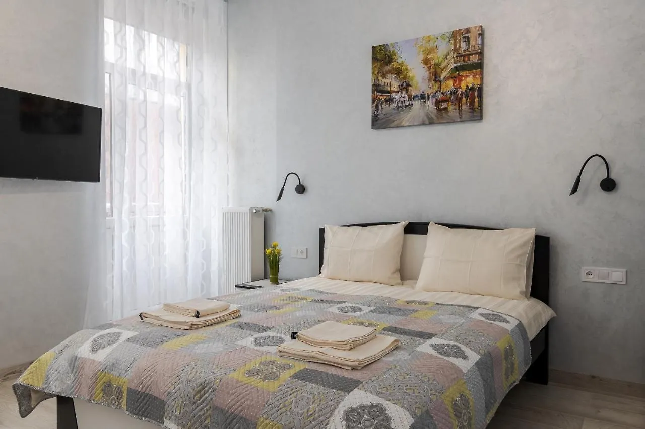 Golden Violin ! Apartments Lviv