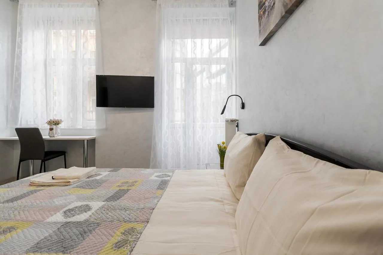 Golden Violin ! Apartments Lviv
